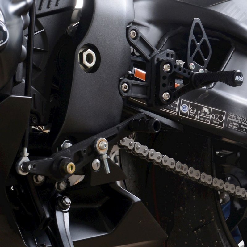 NEW R&G Racing Rearset Honda CBR 1000 RR-R 2020- / SP 2020-